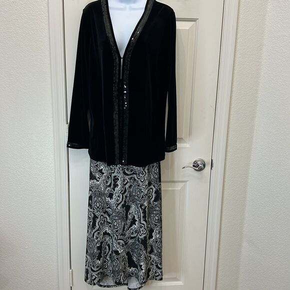 Quacker Factory Black Blazer Jacket with Sequin Trim Sz Small VNeck Long Sleeve - Picture 3 of 11